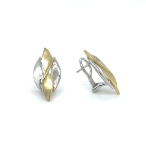 two-tone satin finish wavy post earrings/04-85700