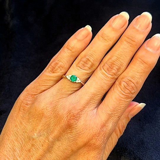 Emerald and diamond ring/SP106 - Image 2