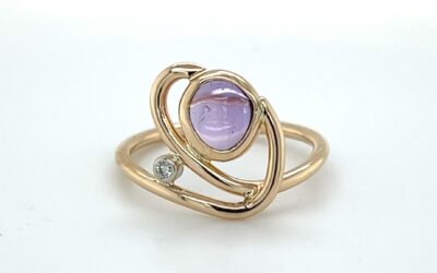 Lavender sapphire and diamond ring/28141125