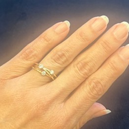Triple band gold and diamond ring/281426 - Image 5
