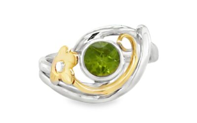 Two-tone peridot ring/EJ190