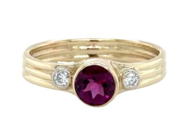 Rhodolite garnet and diamond ring/EJ189