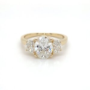 3-stone lab grown diamond ring/288826