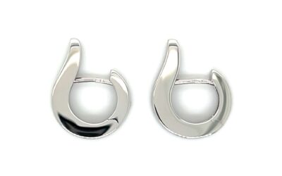 Squared edge satin curved huggie hoops/06-04029