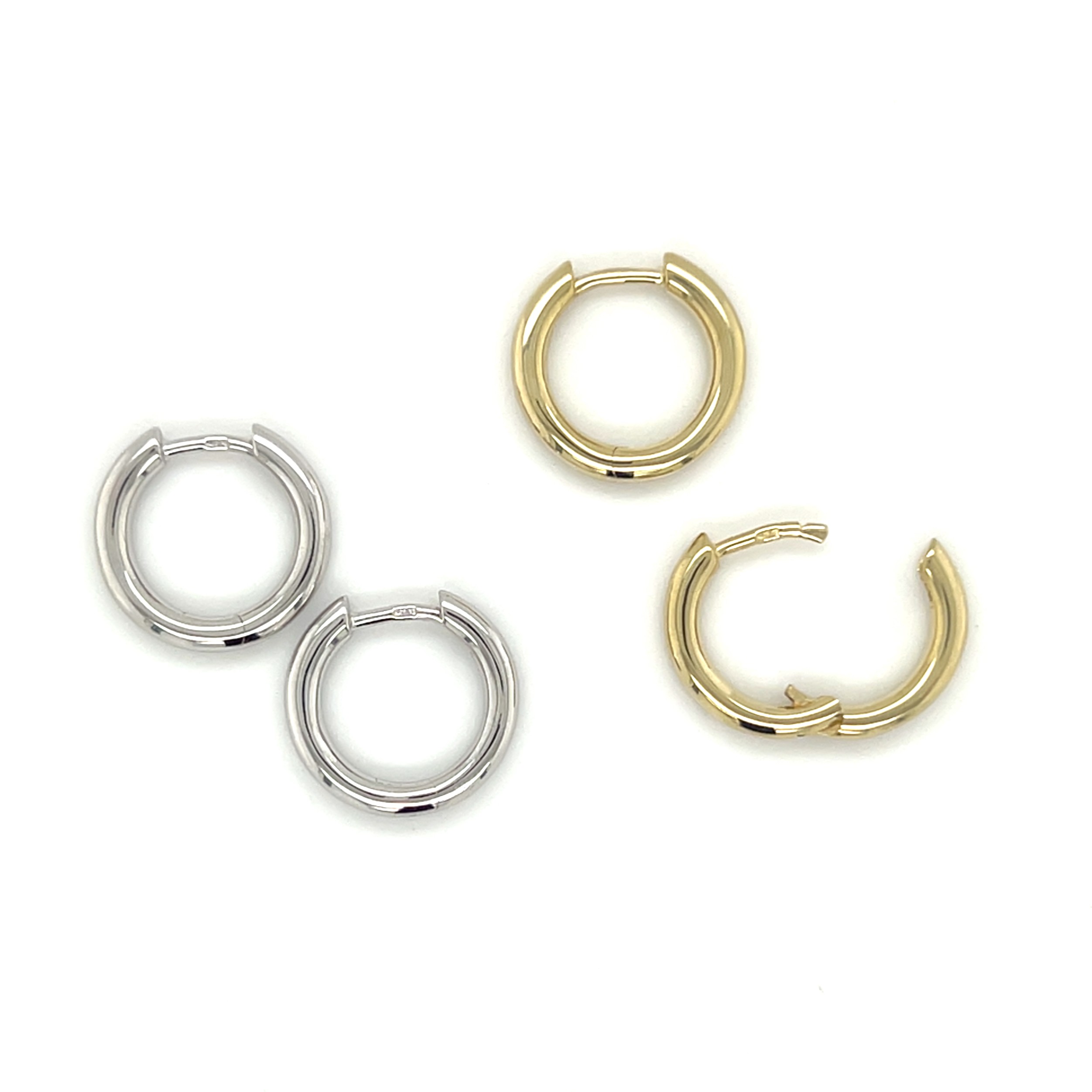 Small hinged huggie hoop/06-61018