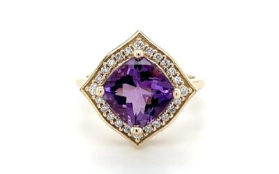 Cushion cut amethyst and diamond ring/28141026