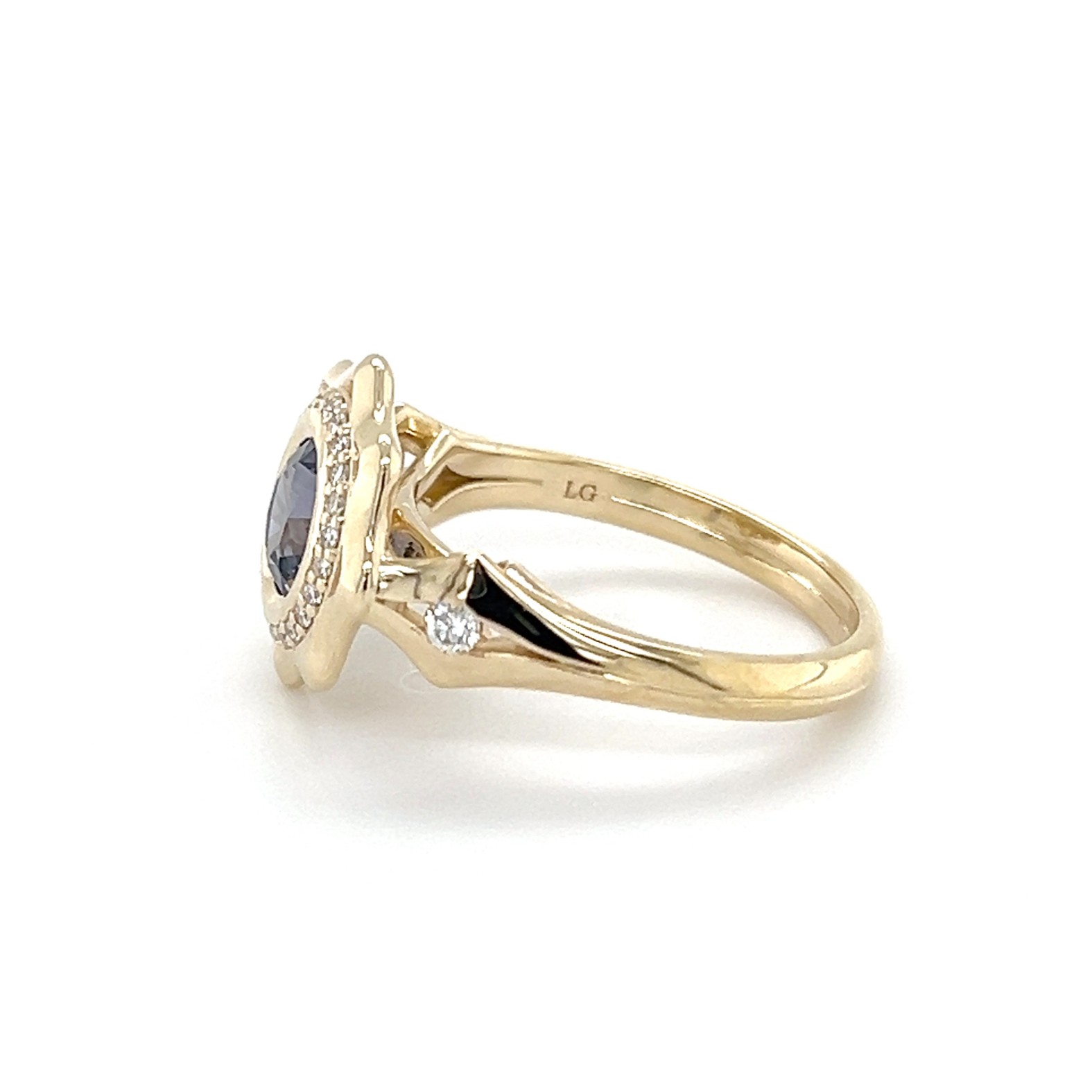 Spinel and diamond ring/28181026 - Image 2