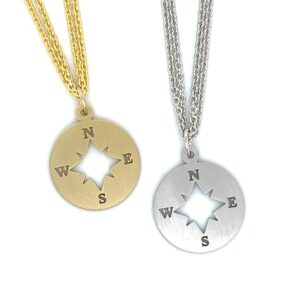 Compass charm necklace/35-01962