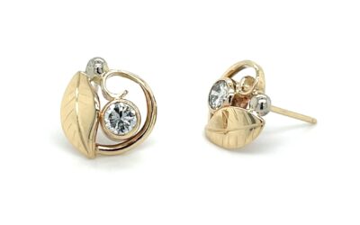 Gold and diamond leaf studs/EJ196