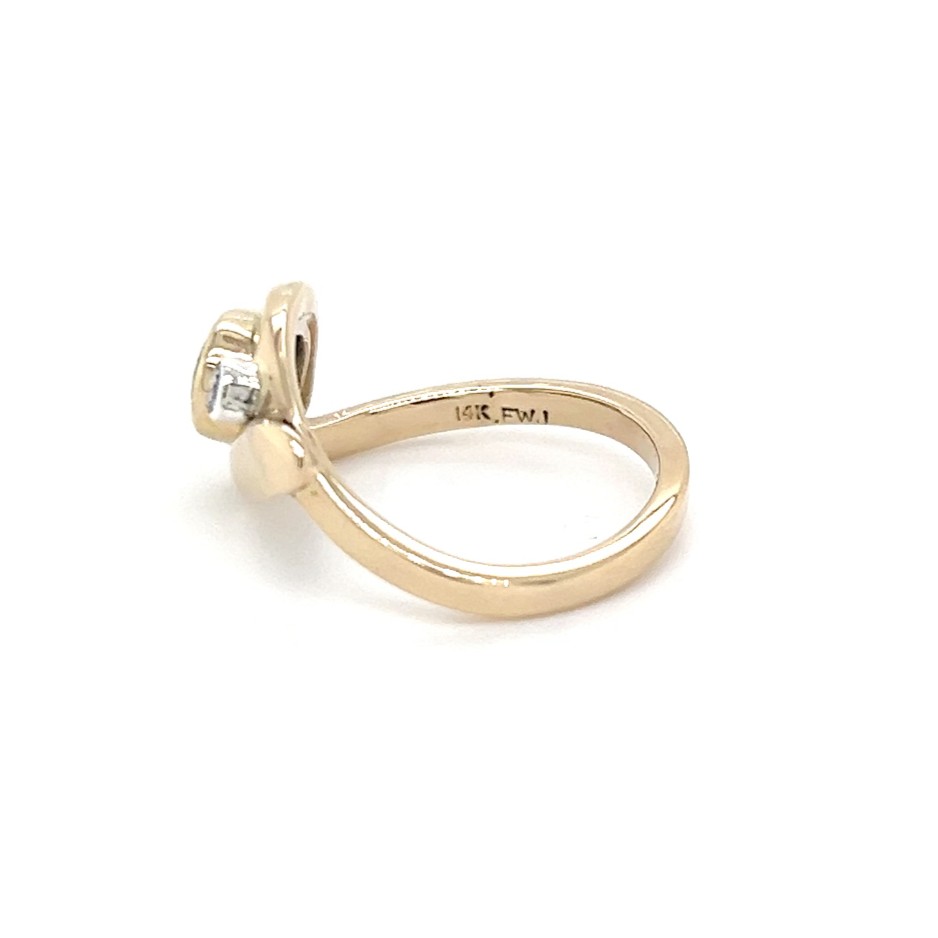 Emerald and diamond ring/EJ200 - Image 2