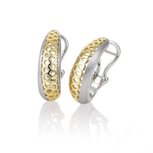 two-tone oval huggie hoops with lattice center/04-03783
