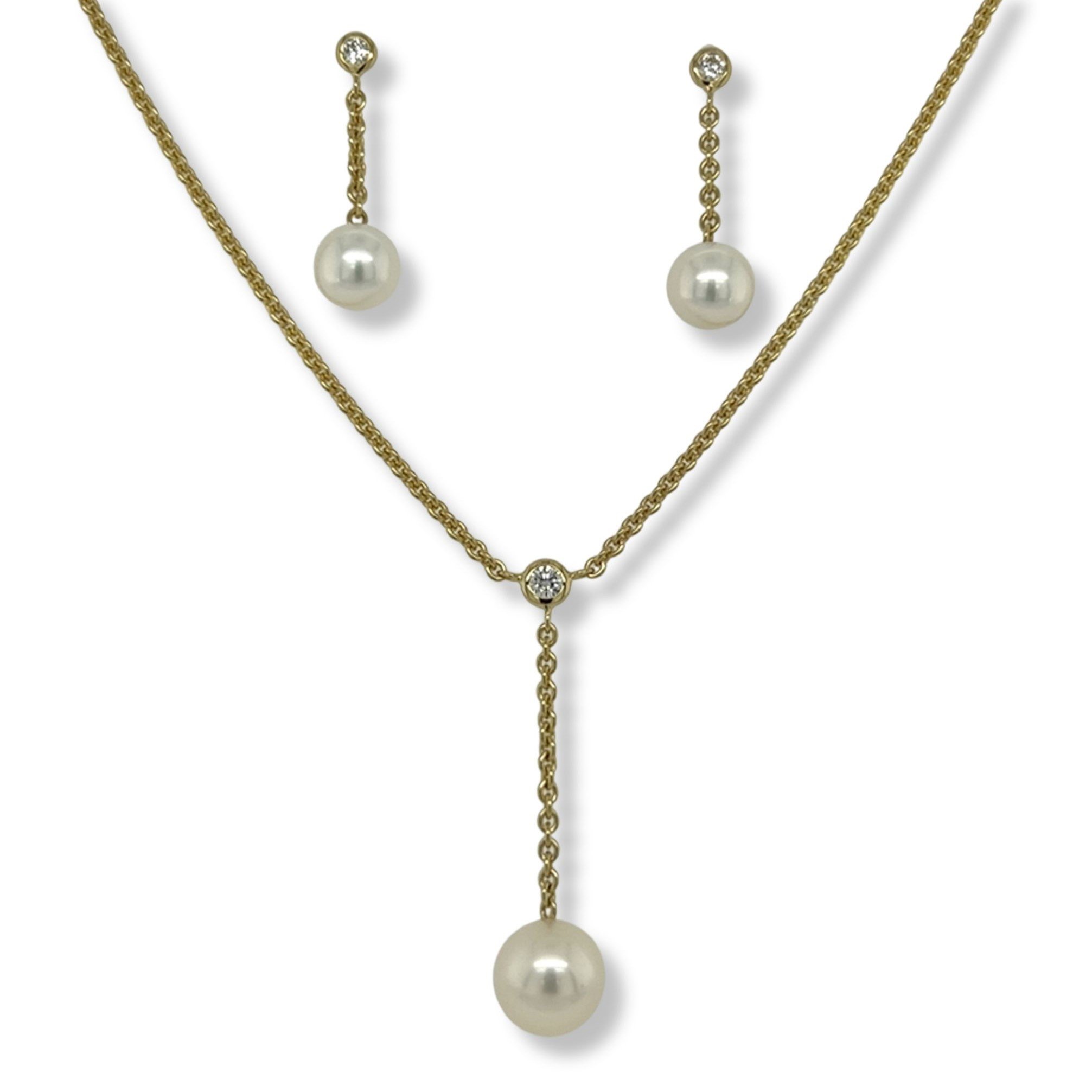 Pearl and diamond necklace/61-87523