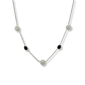 Onyx and silver station necklace/62-00585