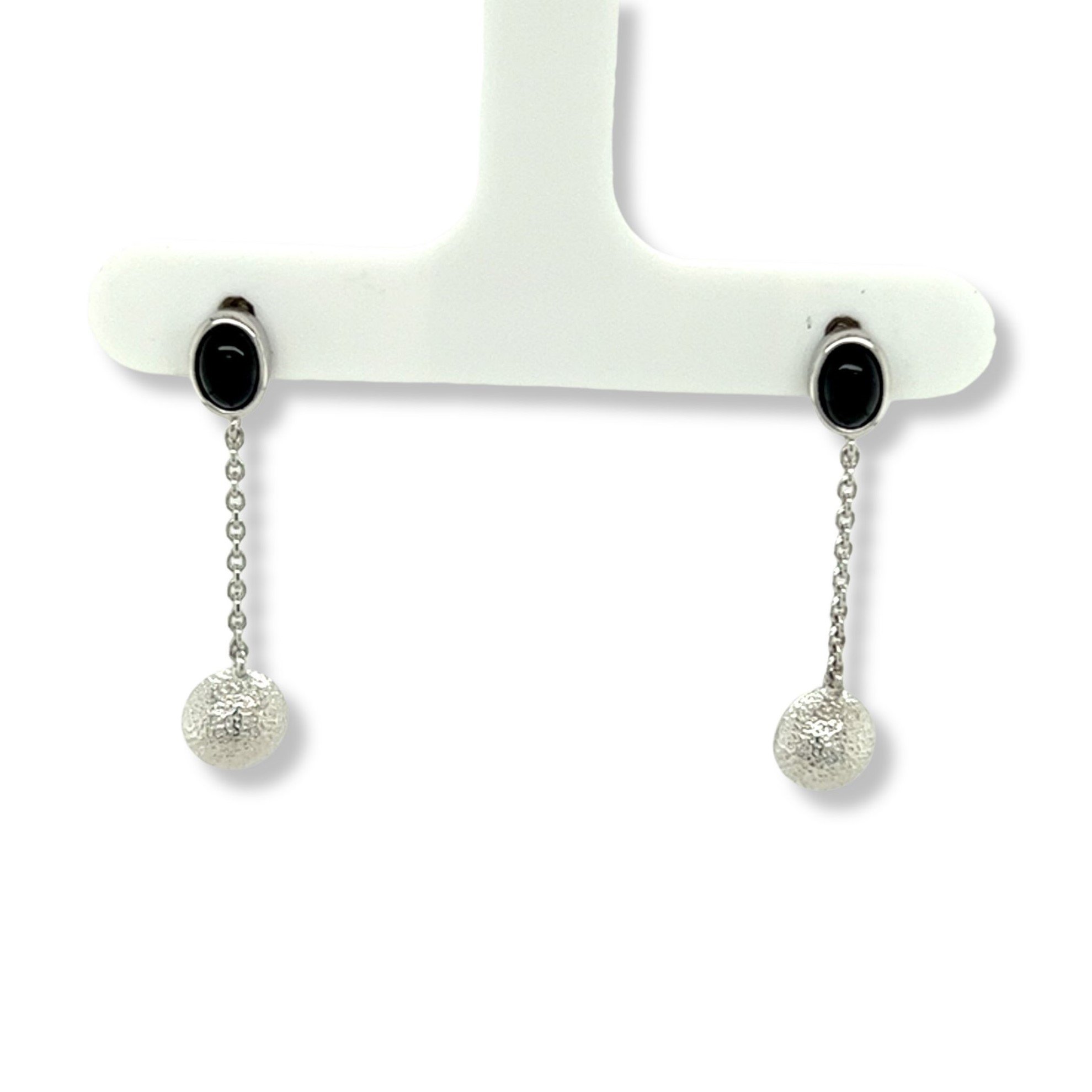 Onyx and silver drop earrings/12-02053