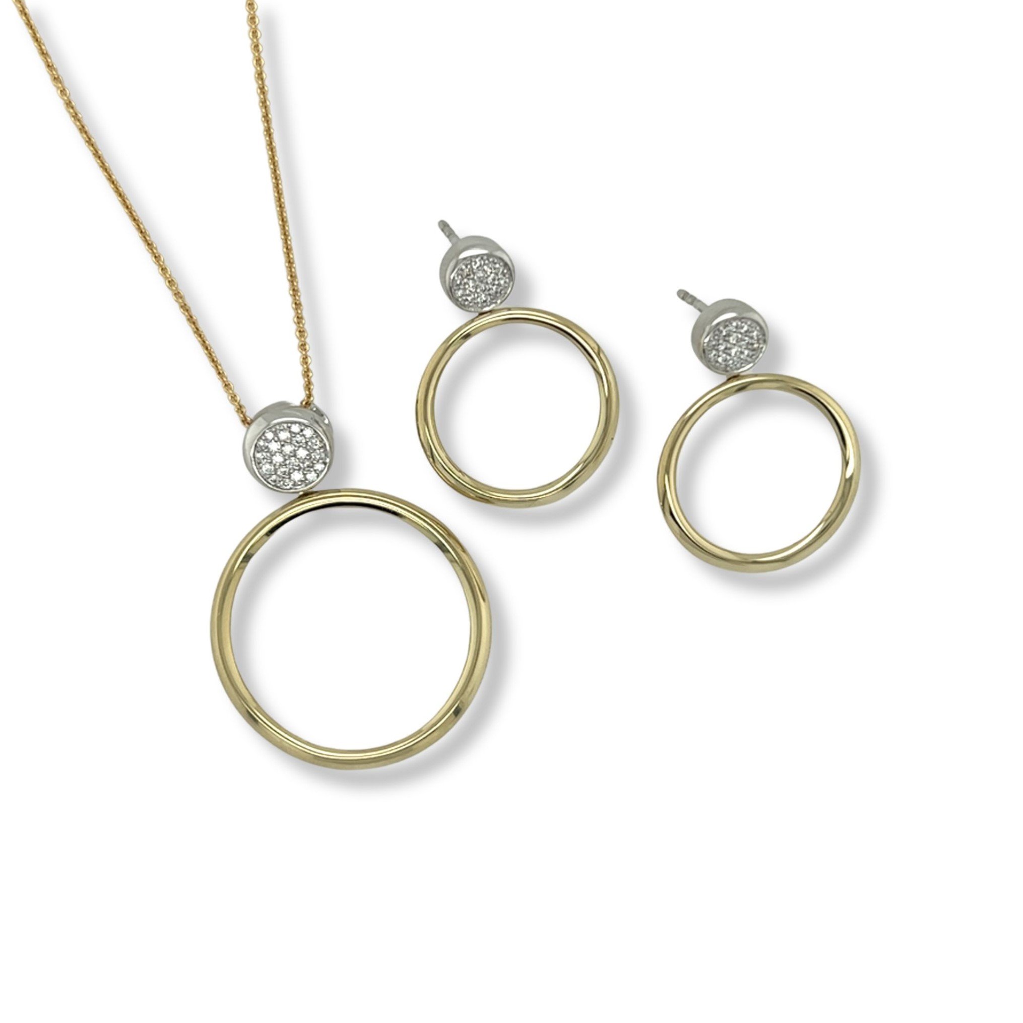 Pave diamond circle pendant/31-04717