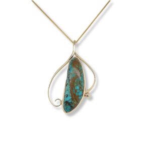 Turquoise and gold pendant/EJ138