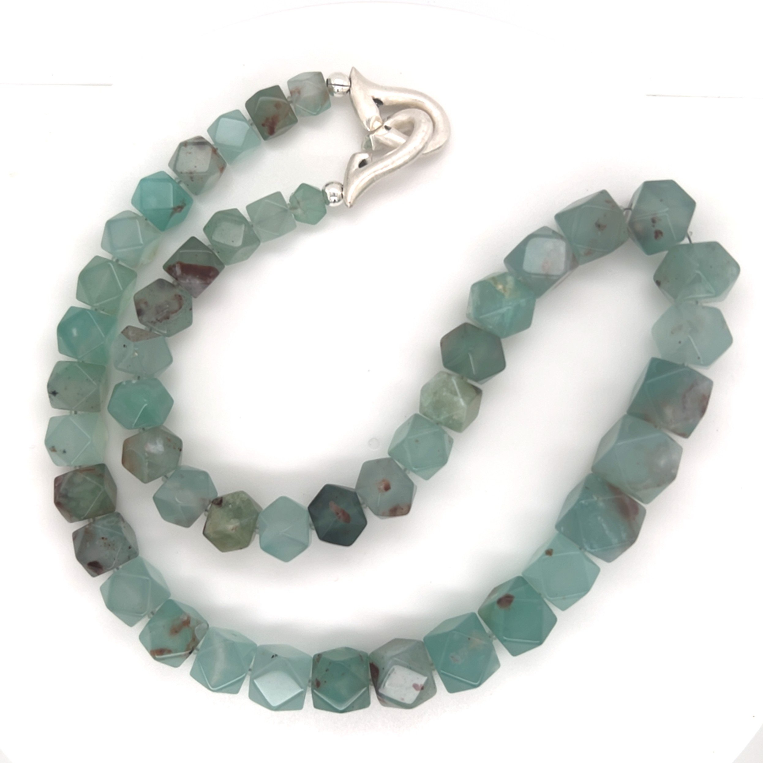 Aquaprase faceted cube strand/283925