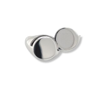 Silver locket ring/44-01630